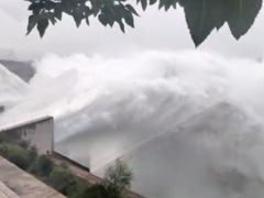 -黄河小浪底水利枢纽风景区