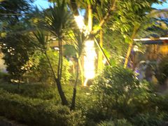 -茅草房·河畔园林火锅