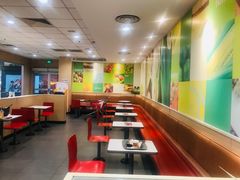 大堂-麦当劳(杭州萧山文源店)