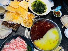-江小渔鲜鱼火锅(西二道街店)