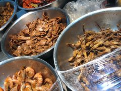 -蓝精灵饺子店