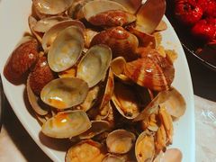-沪小胖小龙虾(淮海中路旗舰店)