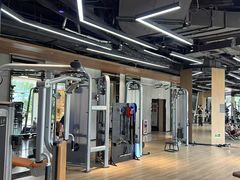 -威克健身游泳(万菱汇店)