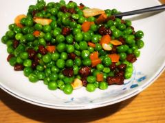 -渝信川菜 · 川味家常菜(财富购物中心店)