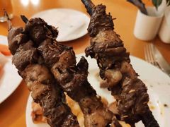 红柳木烤羊肉串-丽思卡尔顿·香溢餐厅(北京丽思卡尔顿酒店)
