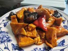 -天天向上素食餐厅(五台山店)