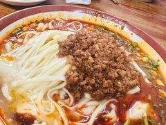 -小谭豆花(西大街店)