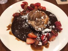 -Pancakes on the rocks(Darling Harbour)