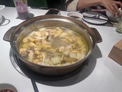 -烹然四季椰子鸡火锅(姚家园万象汇店)