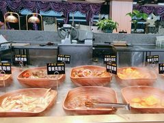 -新艺自助美食城(中山路店)
