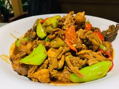 闫府炒鸡-闫府私房菜·百年鲁菜(欧亚店)