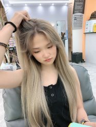 -V8潮牌·接发烫染连锁