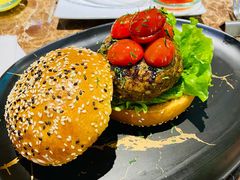 芝心牛肉汉堡-Let'sBURGERplus·非常创意汉堡(三里屯店)