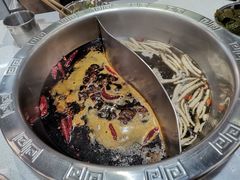 -憨铁匠老火锅(龙岗万科里店)