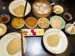 蟹粉汤包-裕兴记•蟹黄面馆(人民广场店)