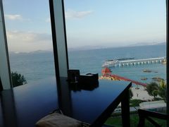 -蜈支洲岛珊瑚酒店临海阁中餐厅