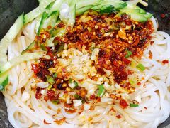 招牌油泼米线-洪福米线(浣纱路店)
