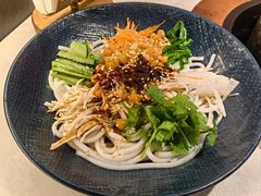 -芸山季·云南野生菌火锅(人民广场来福士店)