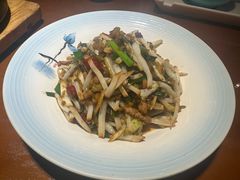 -魏铭鱼头捞饭(晋阳路店)