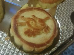 奶黄月饼-嘉麟楼