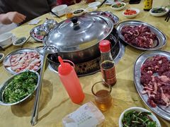 -五洞培记山庄·鲜牛肉火锅
