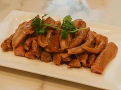 -匠心牛公馆·潮汕牛肉海鲜火锅(索菲特店)