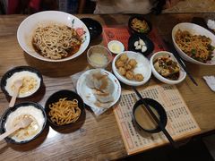 -锅儿挑面馆