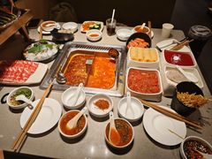 -海底捞火锅(银泰中心店)