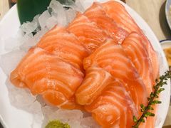 三文鱼-梅丘·寿司の美登利(银座店)