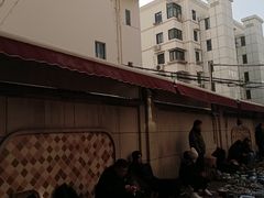 -云洲古玩城(大木桥路店)