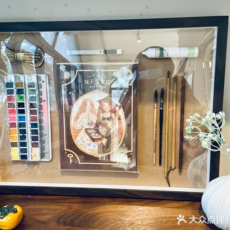 少女魔都嗨玩｜复古小魔女来袭