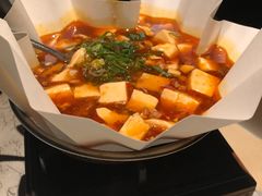 -穹六人间 people 6(岳阳路店)
