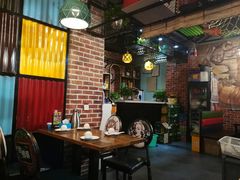 大堂-大城·烧烤海鲜大排档(台东店)