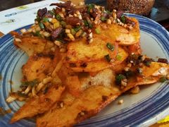 -包整·丝娃娃(一览甲秀楼风景店)