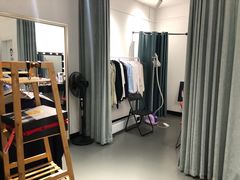 -易摄全家福照相馆(兰庭国际A座店)