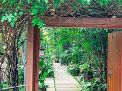 -谷咖啡·鲜花绿植花园餐厅