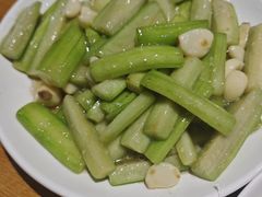-郭婆婆疯子鸡·土货江湖菜馆