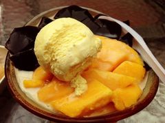 -海口骑楼小吃街