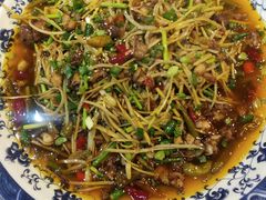 -三大钵江湖菜(空港店)