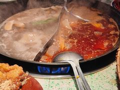 -鸿姐老火锅(疁城新天地店)