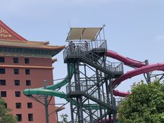 -泉城欧乐堡水上世界