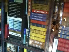 -钟书阁(松江泰晤士小镇店)