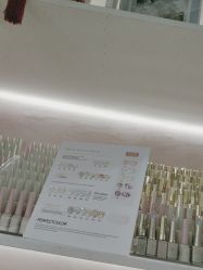 -进巍美甲