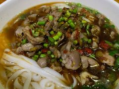 酸辣鸡杂粉-肆姐面粉馆(坡子街店)