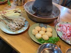 -东镇老火锅(长春路首店)