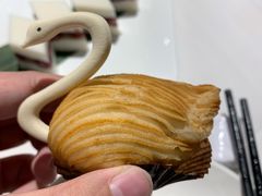 榴莲千丝酥-稻香酒家·34年老字号·港式粤菜(汉街店)