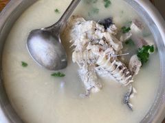 雪野鱼头汤-雪湖煜辰鱼头老店(雪野湖店)