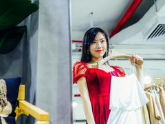 -广州白马服装市场