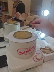 -Wax Brow蜜蜡脱毛美甲美睫眉吧