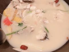 -咕嘟草帽鱼·牛奶一样的鲜鱼汤(包河万达广场创始店)